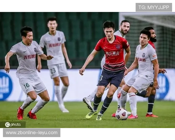 独立队足球俱乐部再掀竞技风暴，引爆赛季焦点